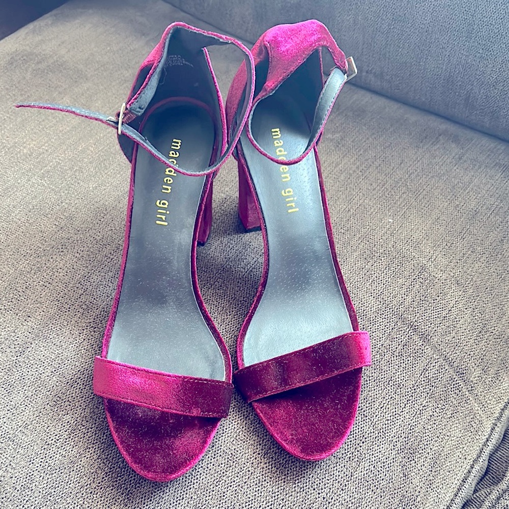 Madden Girl velvety strap on shoes size 10